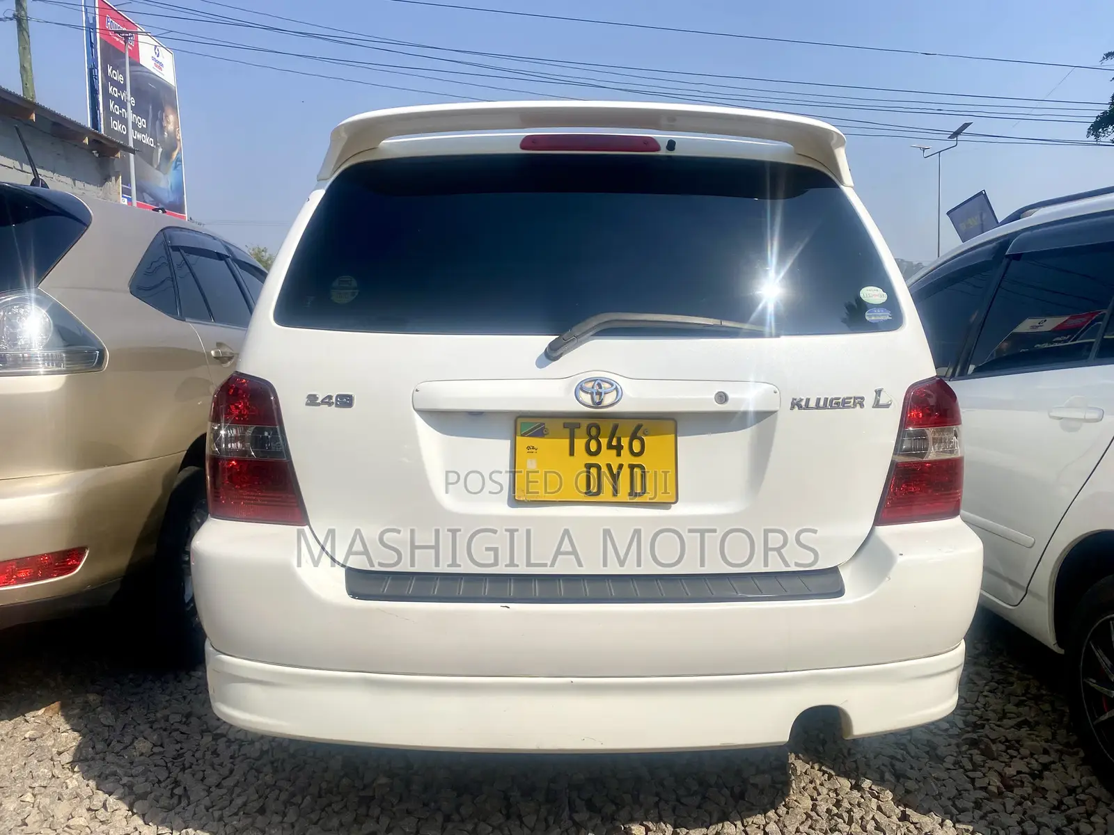 Toyota Kluger 2005 White
