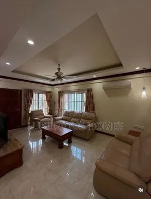 Furnished 3bdrm Villa in Oyster Bay for rent