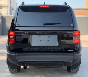 Toyota Land Cruiser Prado 2024 Ivory
