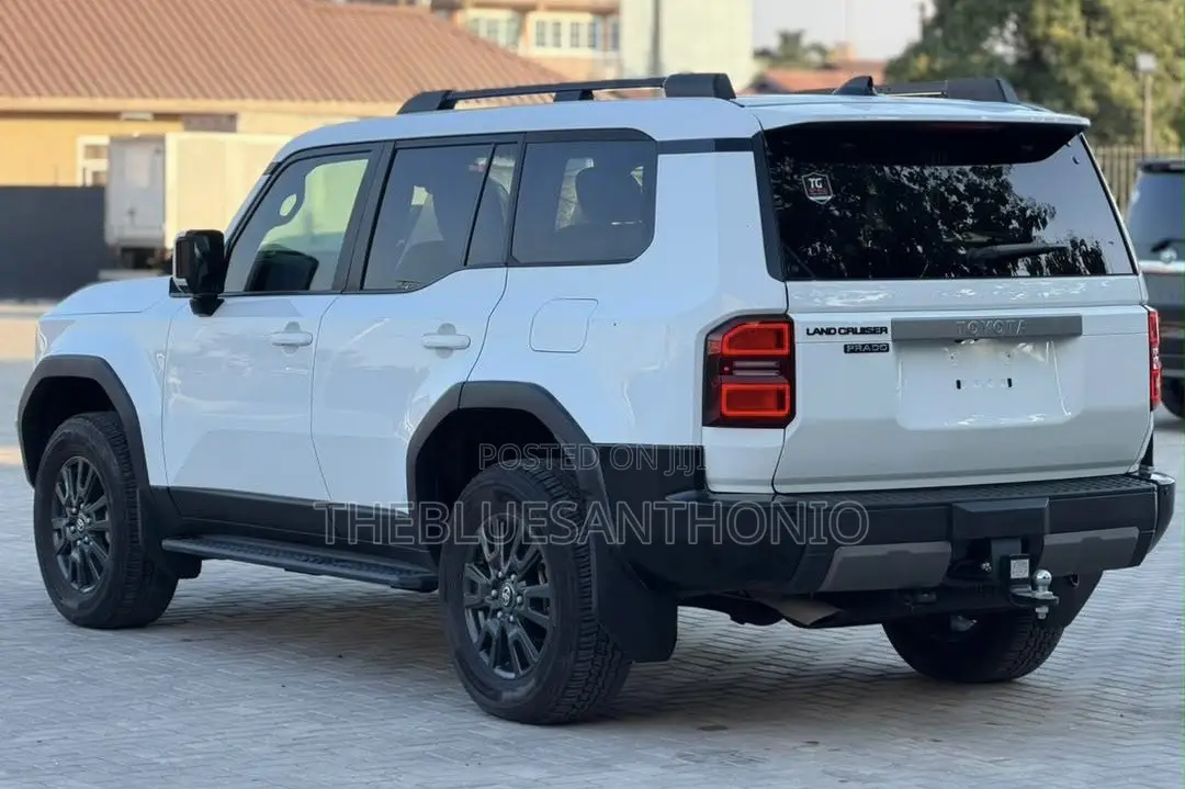 New Toyota Land Cruiser Prado 2025 White