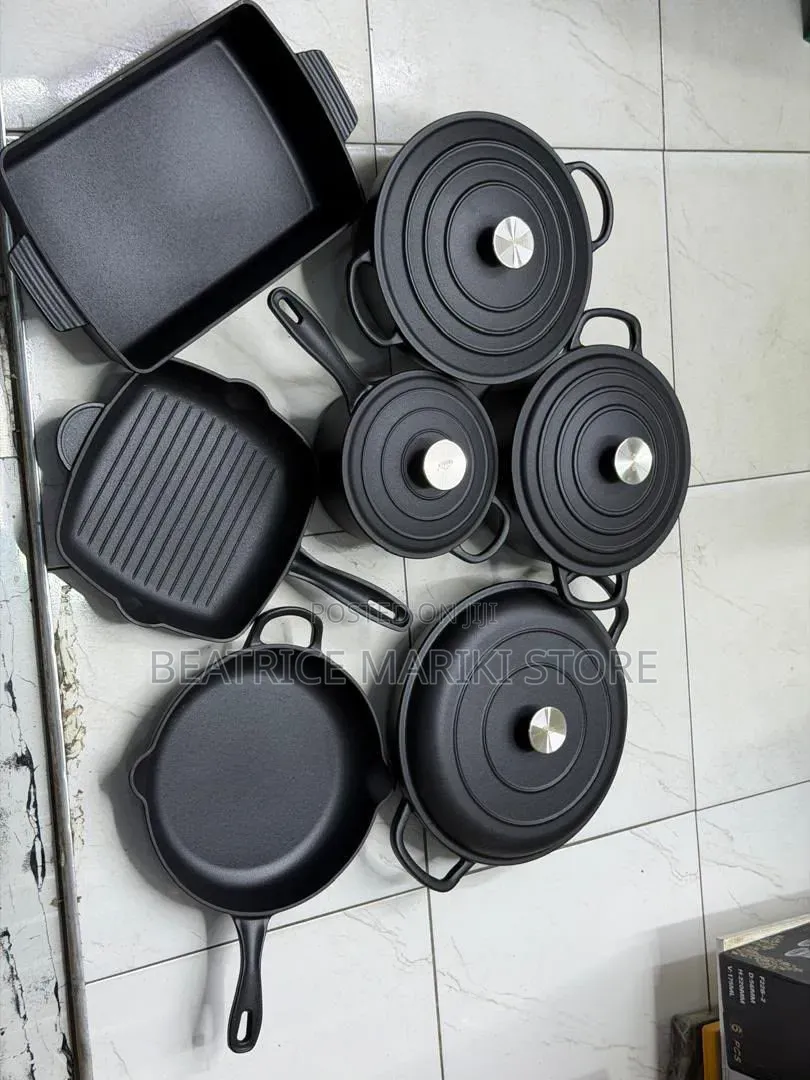 Cast Iron Pot