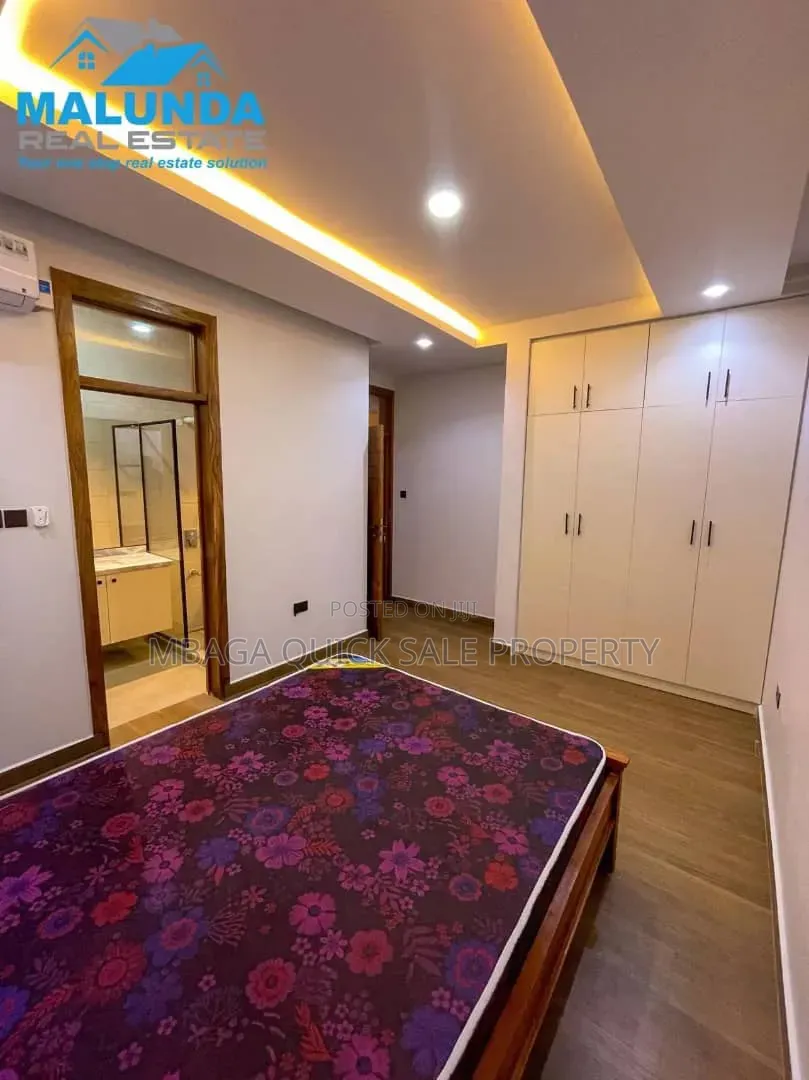 Furnished 5bdrm Villa in Masaki for rent