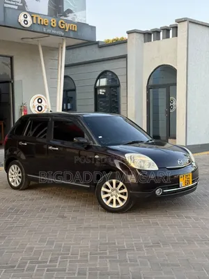 Mazda Verisa 2010