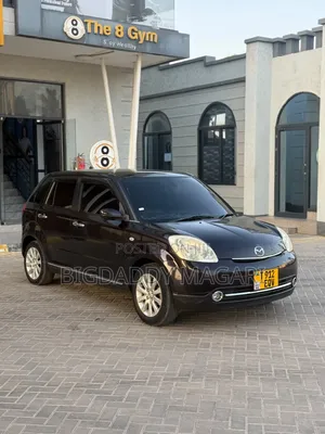 Mazda Verisa 2010
