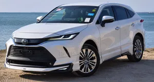 Toyota Harrier 2022 White