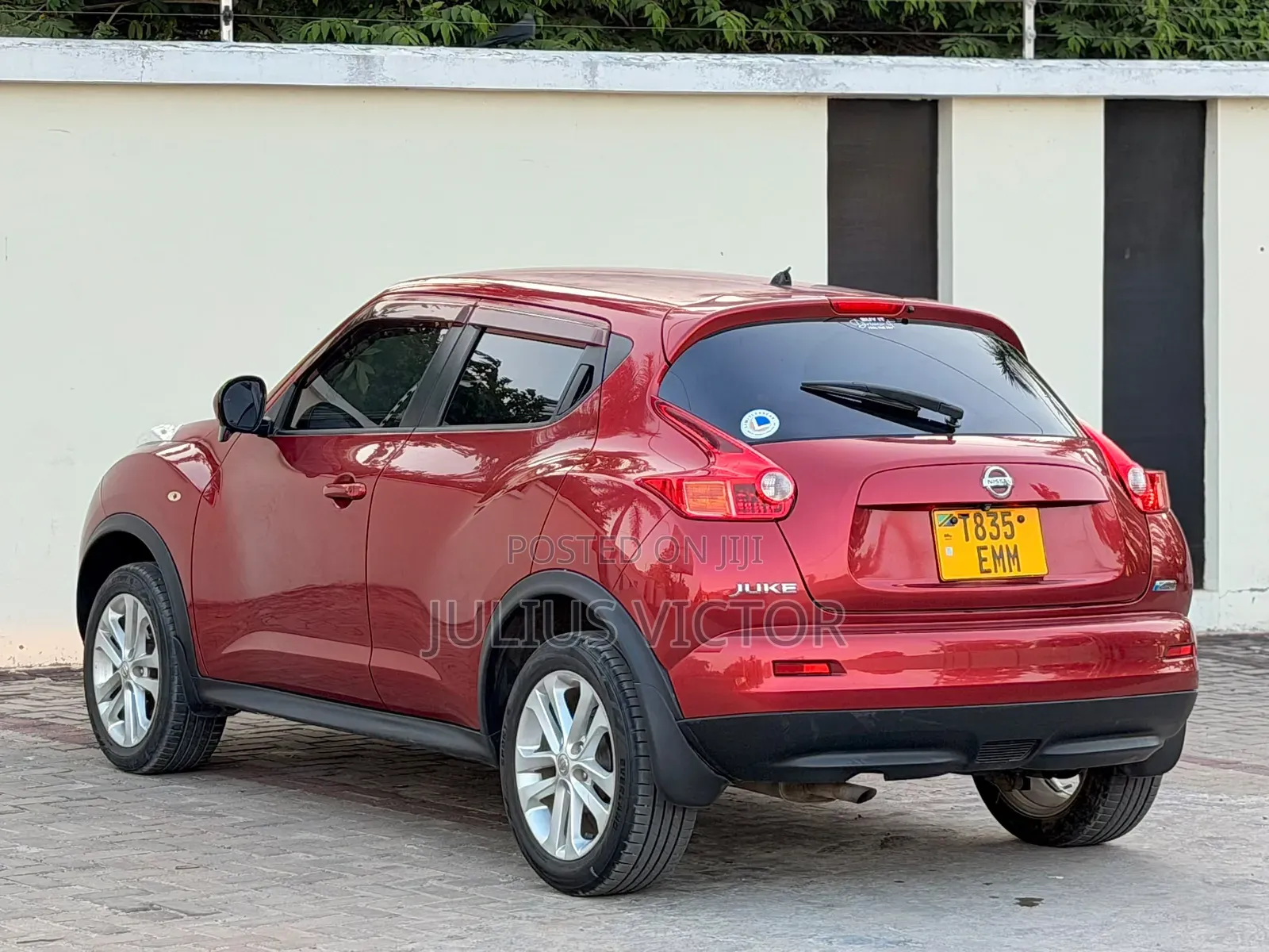 Nissan Juke 2012 Red