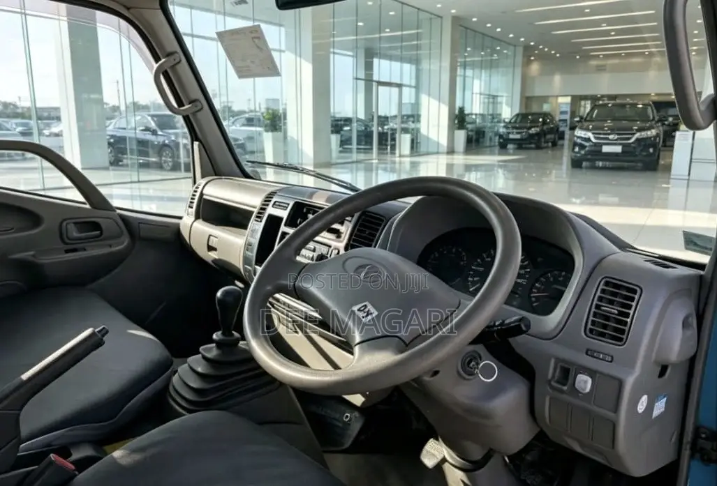 Toyota Dyna 2003 Blue