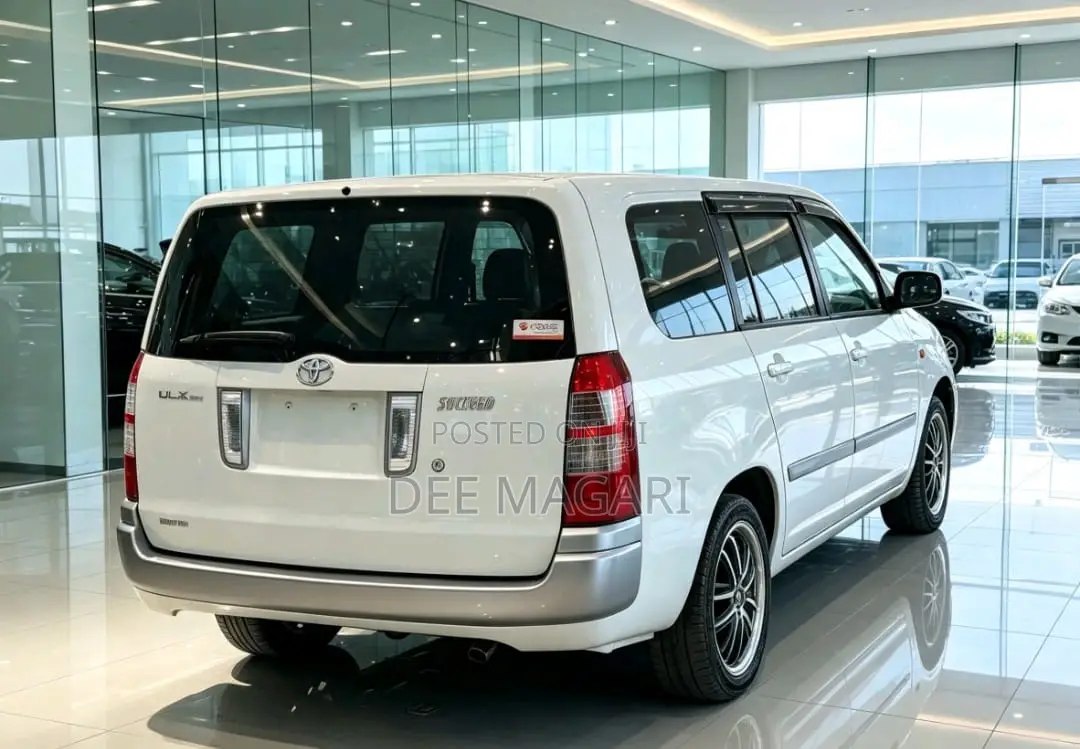 Toyota Succeed 2010 White
