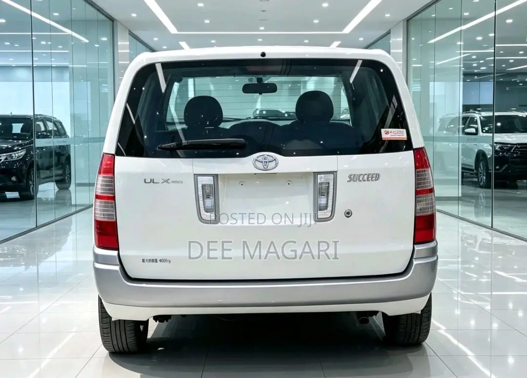 Toyota Succeed 2010 White