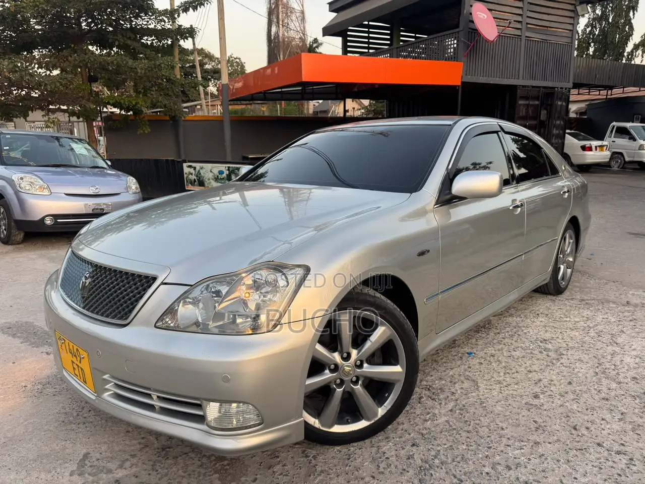 Toyota Crown 2006 Silver