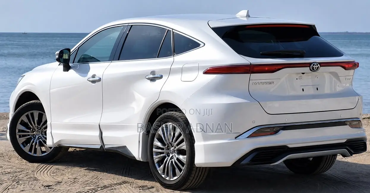 Toyota Harrier Z 2021 White