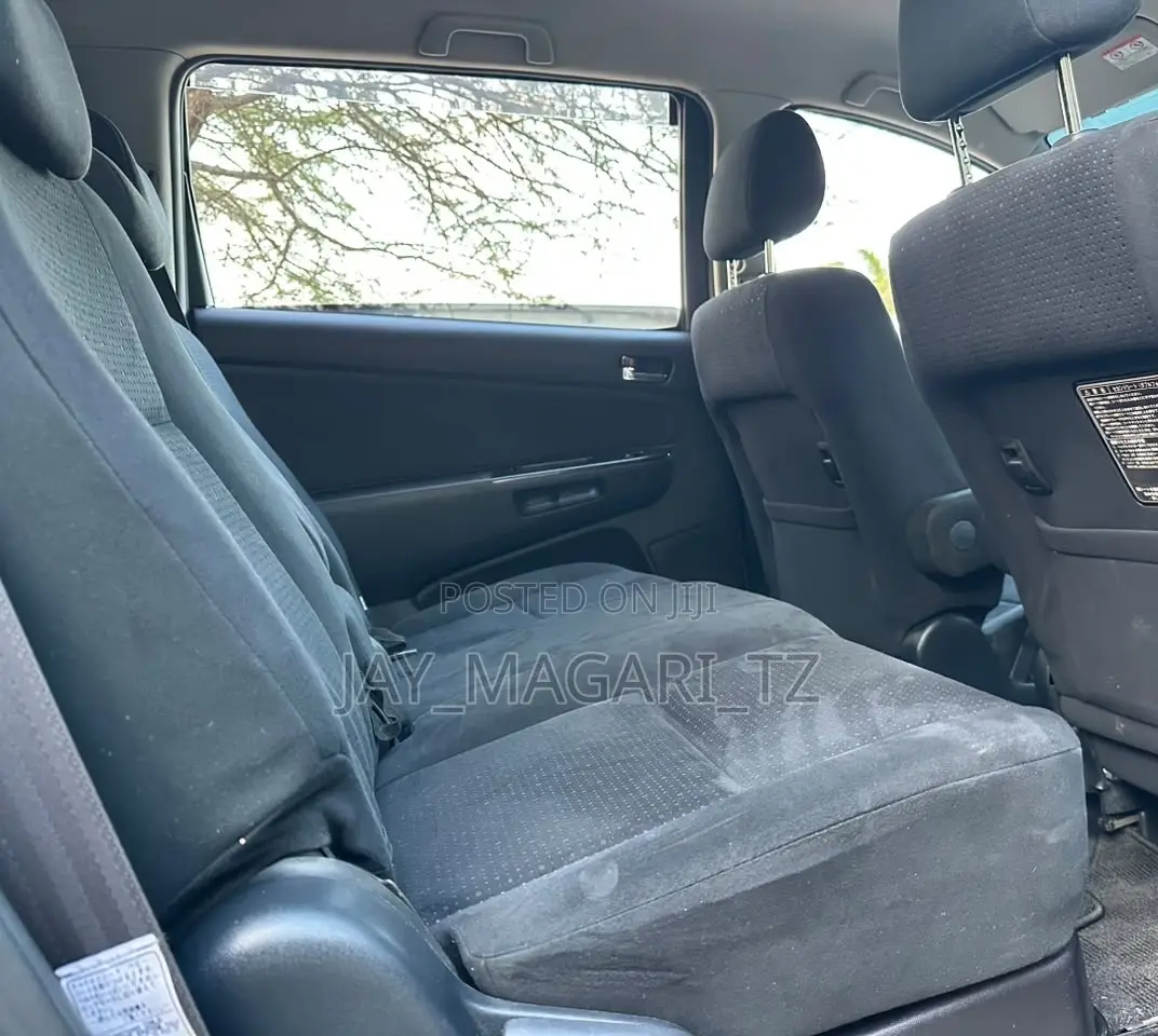 Toyota Wish 2005 Black