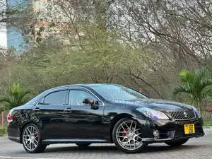 Toyota Crown 2011 Black