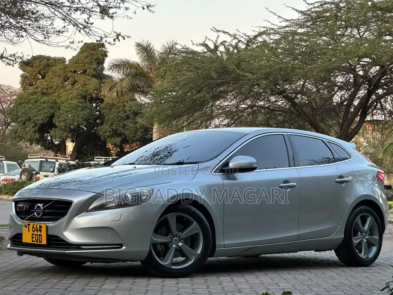 Volvo V40 2013