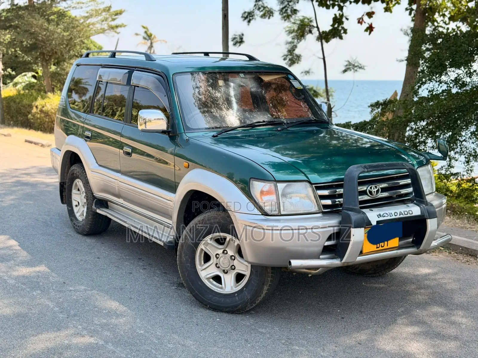 Toyota Land Cruiser Prado 1997 Green