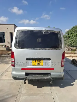 Toyota Quantum 2006 Silver