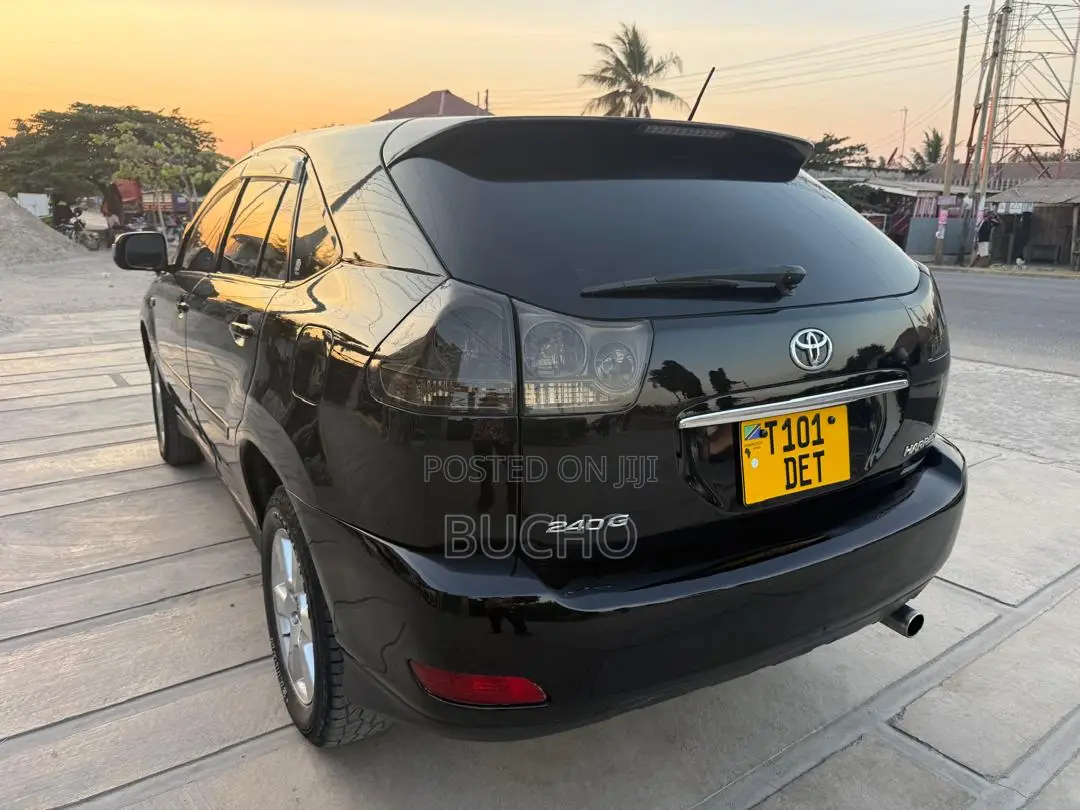 Toyota Harrier 2005 Black