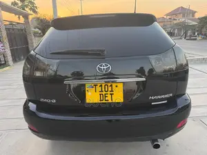 Toyota Harrier 2005 Black