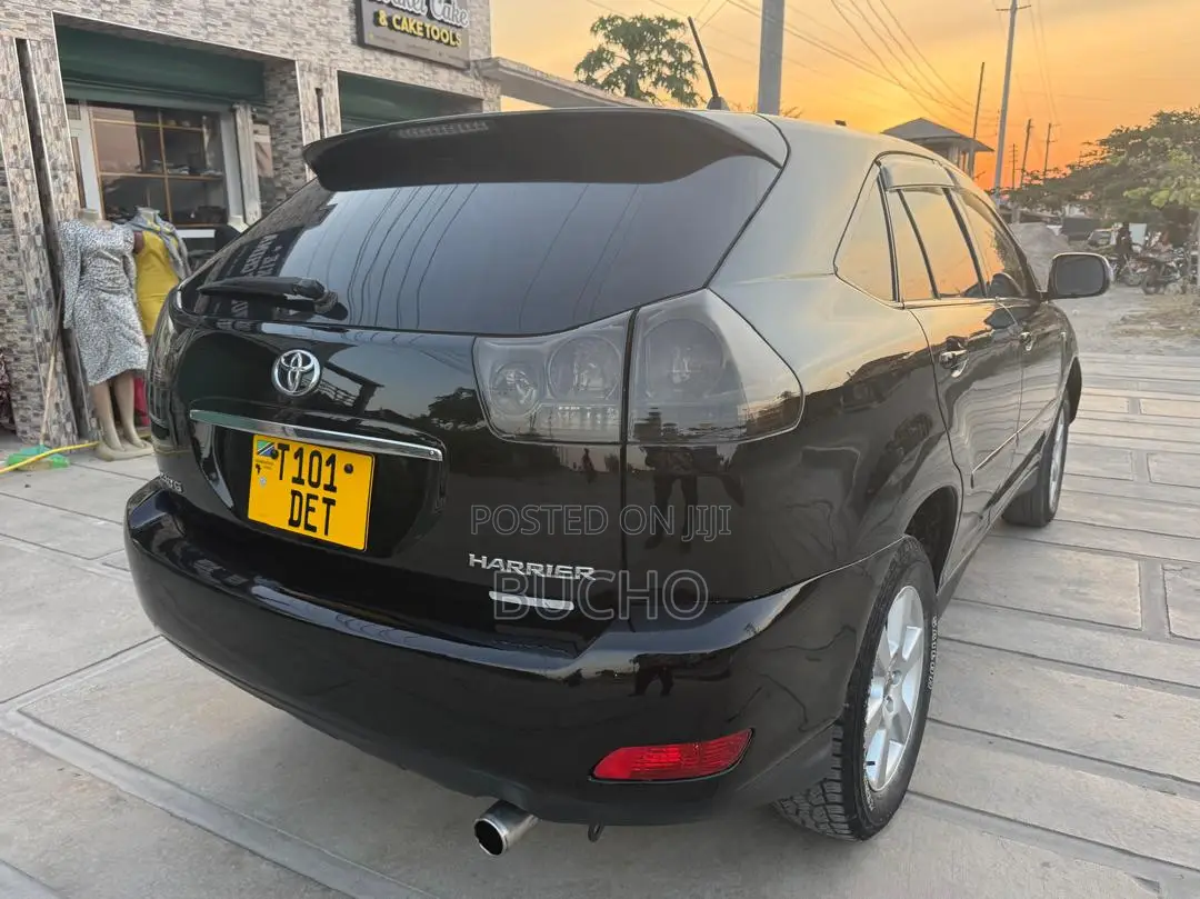 Toyota Harrier 2005 Black