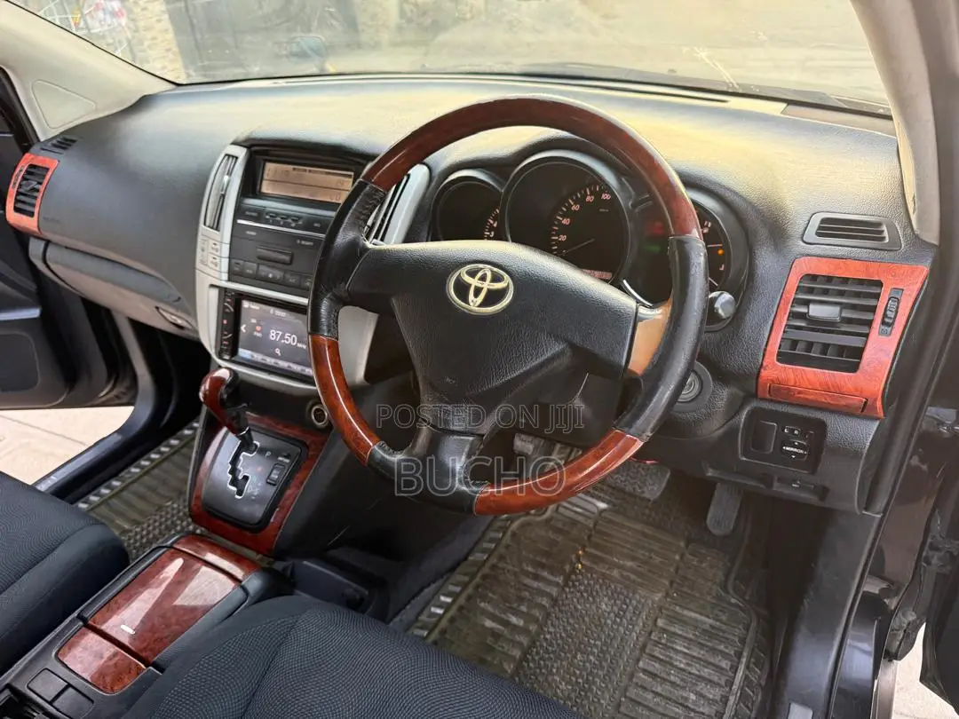 Toyota Harrier 2005 Black