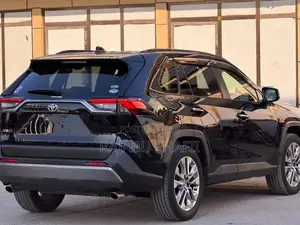 Toyota RAV4 Adventure AWD 2020 Black