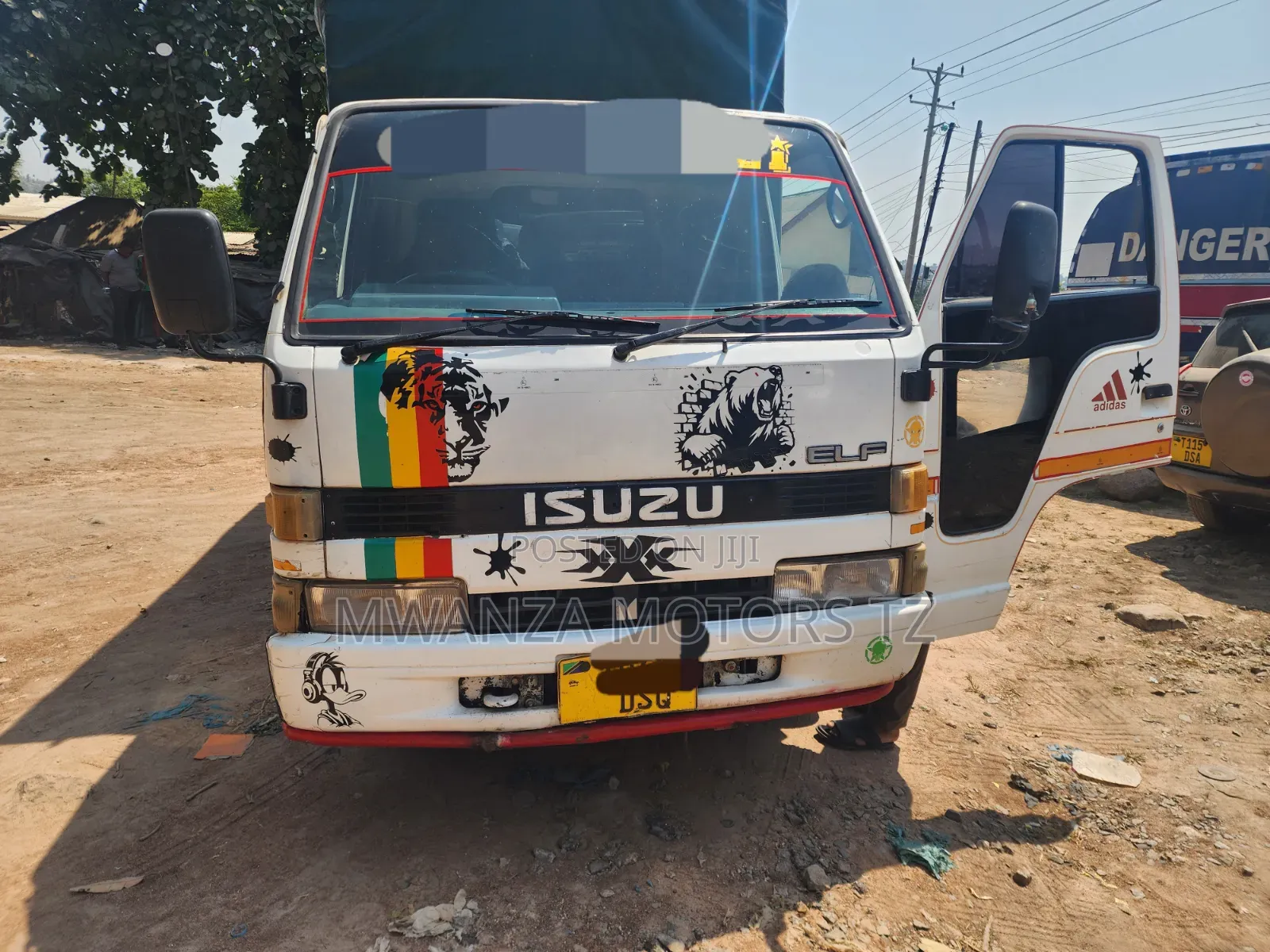 Isuzu Elf Kali Sana