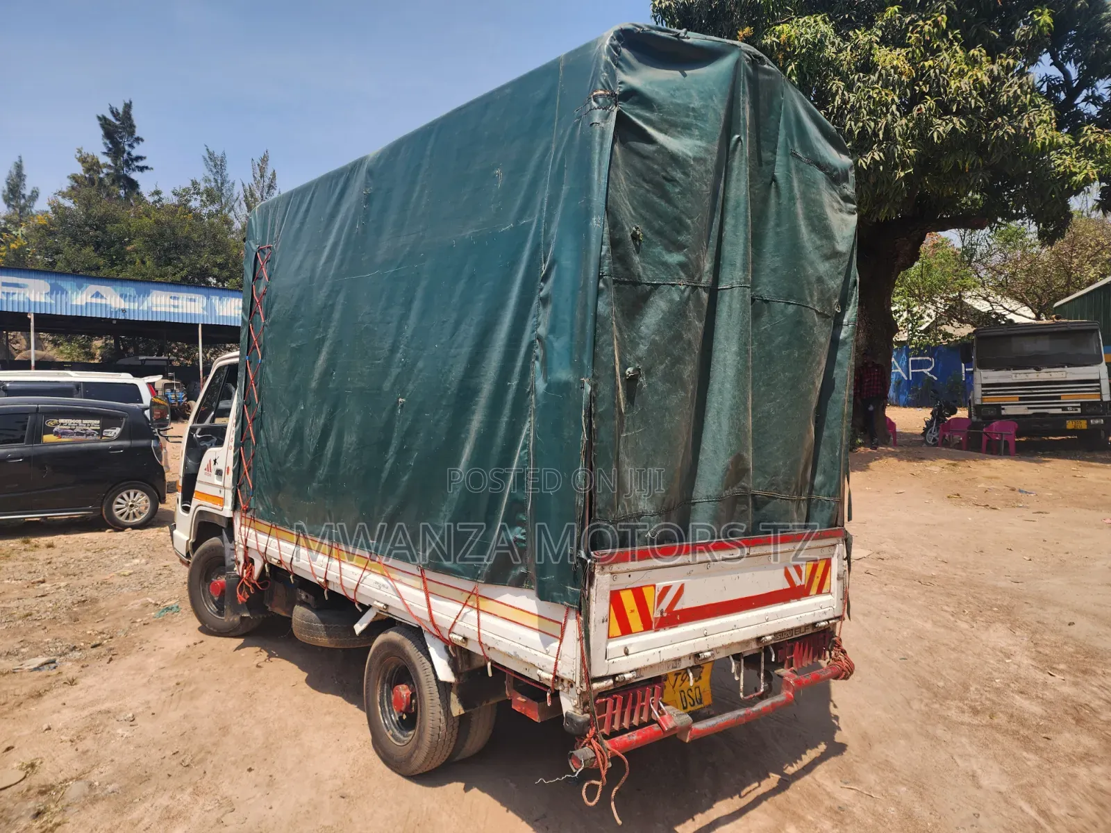 Isuzu Elf Kali Sana