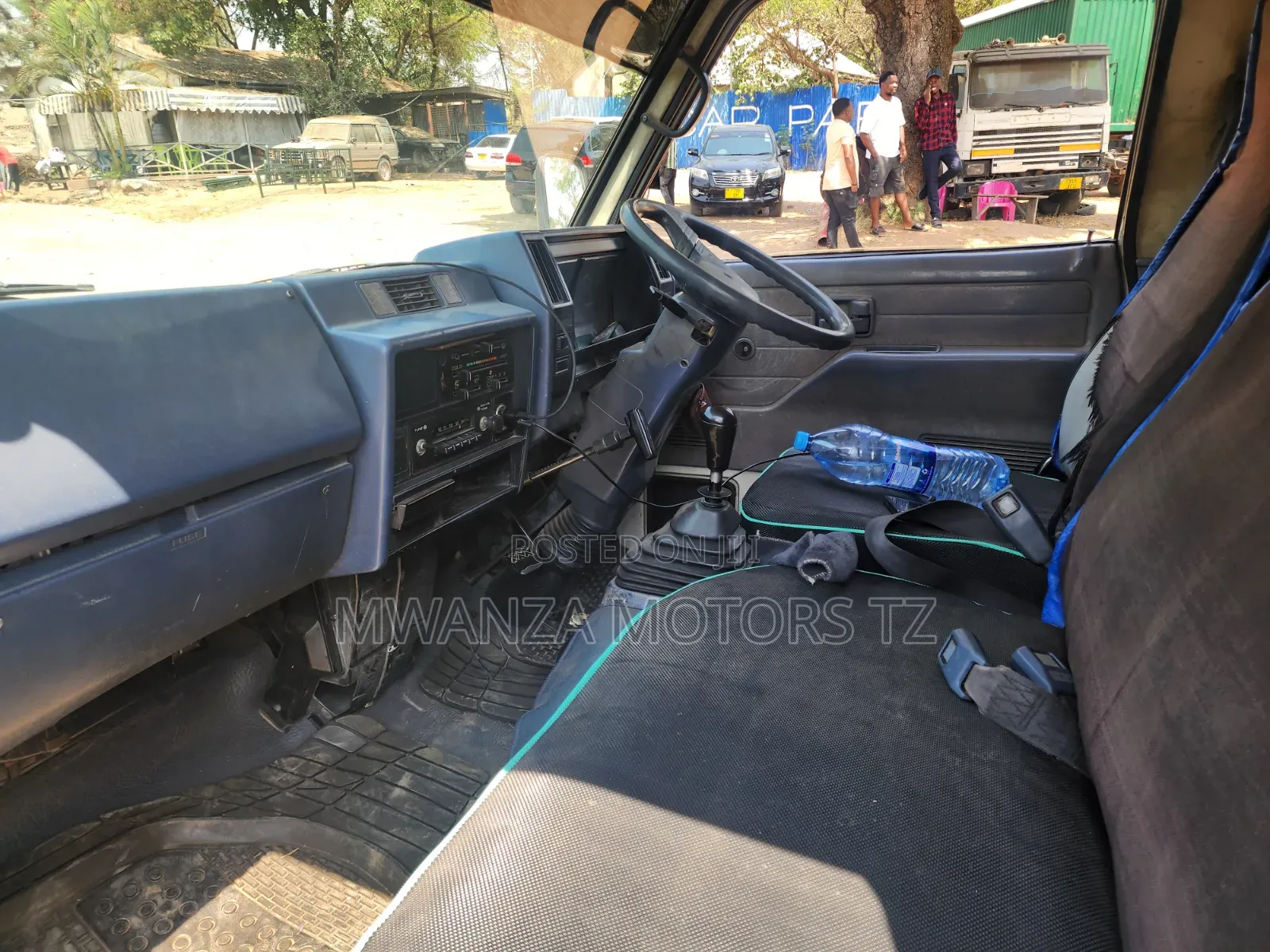 Isuzu Elf Kali Sana