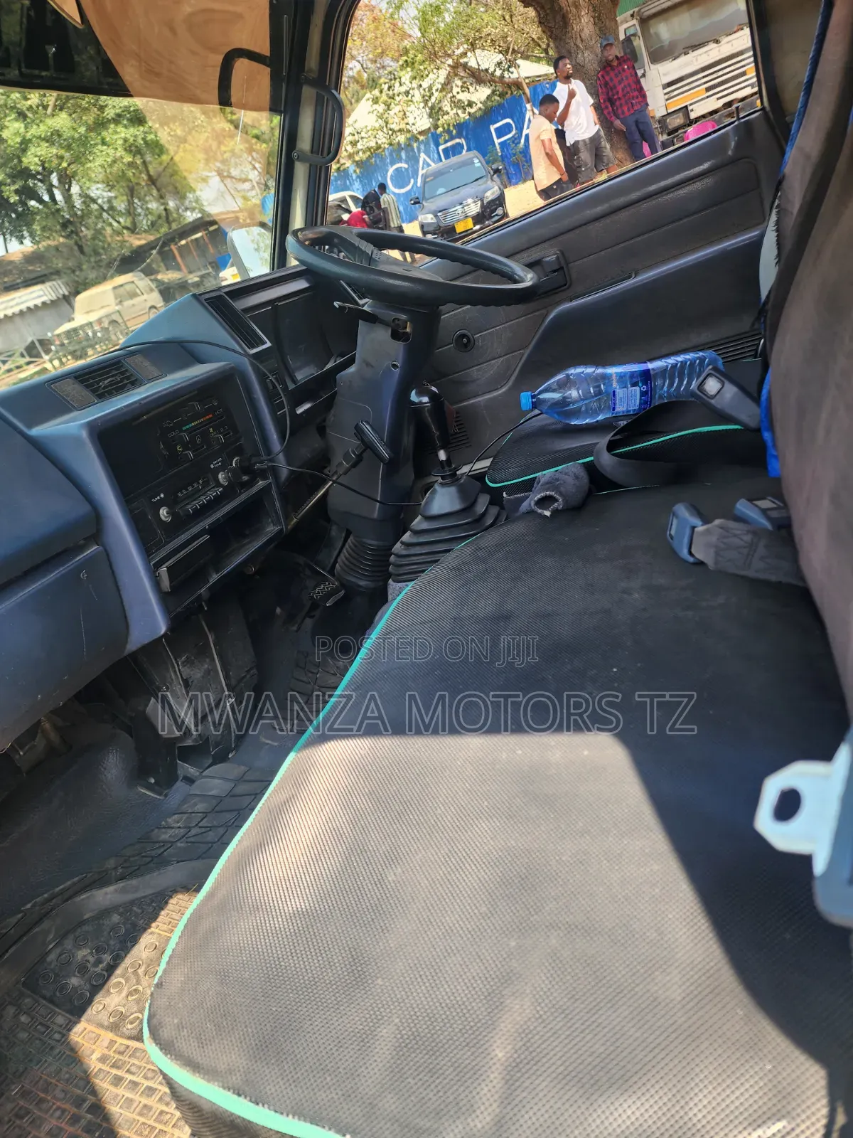 Isuzu Elf Kali Sana