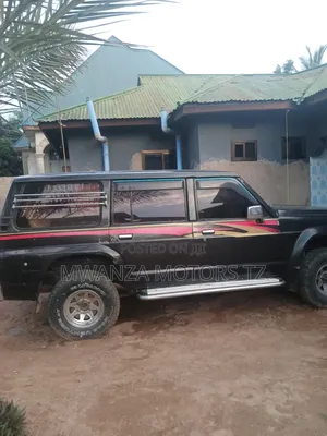 Nissan Patrol 1996 Black