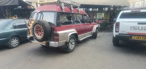 Nissan Patrol 1997 Red