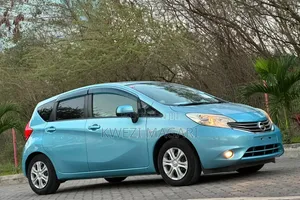 Nissan Note 2012 Blue