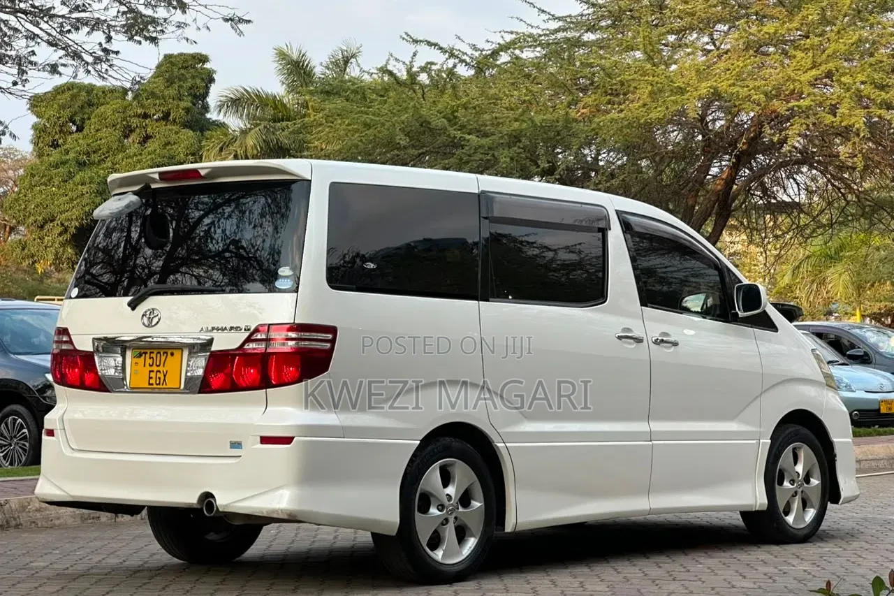 Toyota Alphard 2007 White