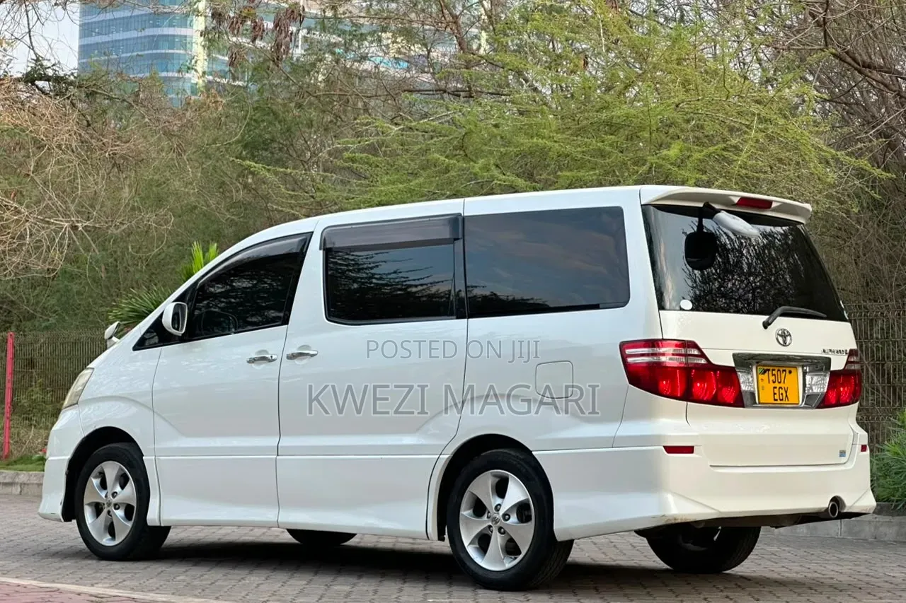 Toyota Alphard 2007 White