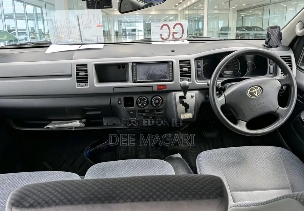 Toyota Quantum 2007 Black