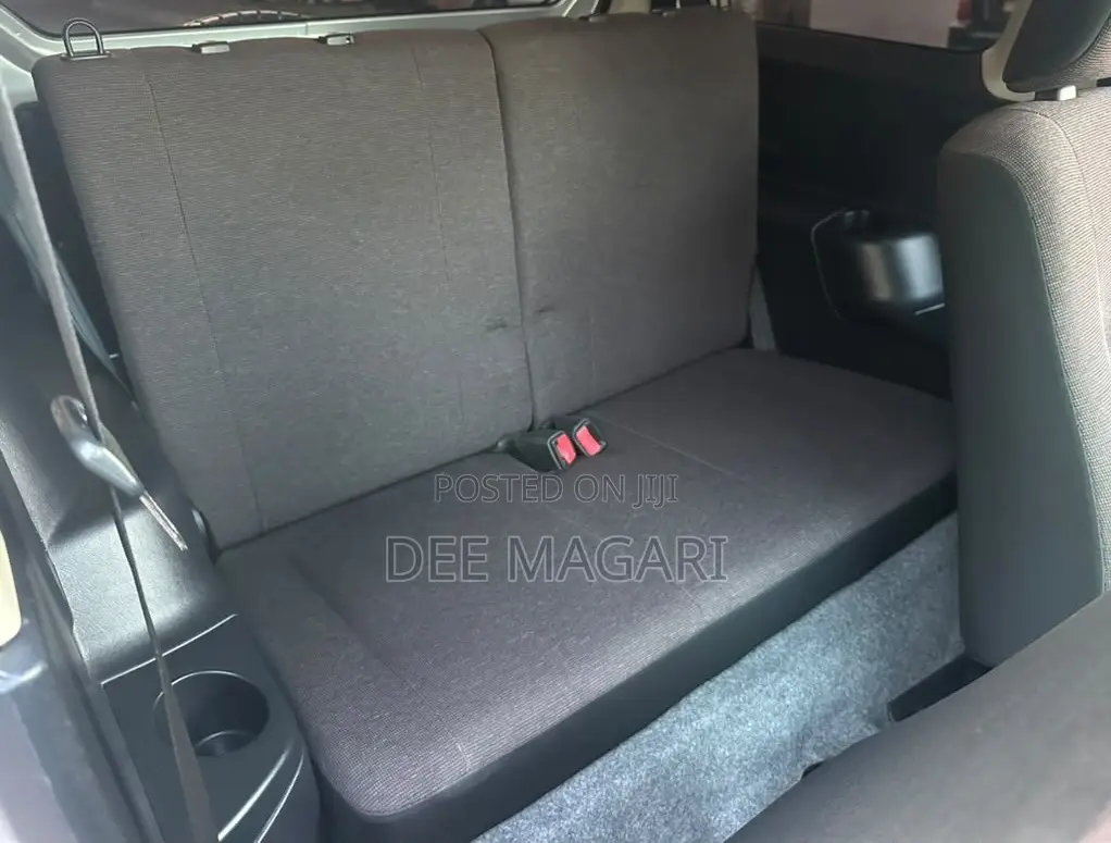 Mitsubishi Pajero 2009 Silver
