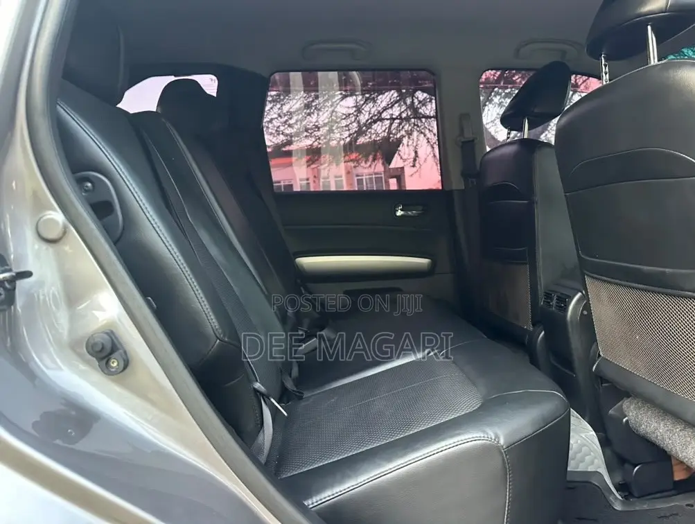 Nissan X-Trail 2010 Gray