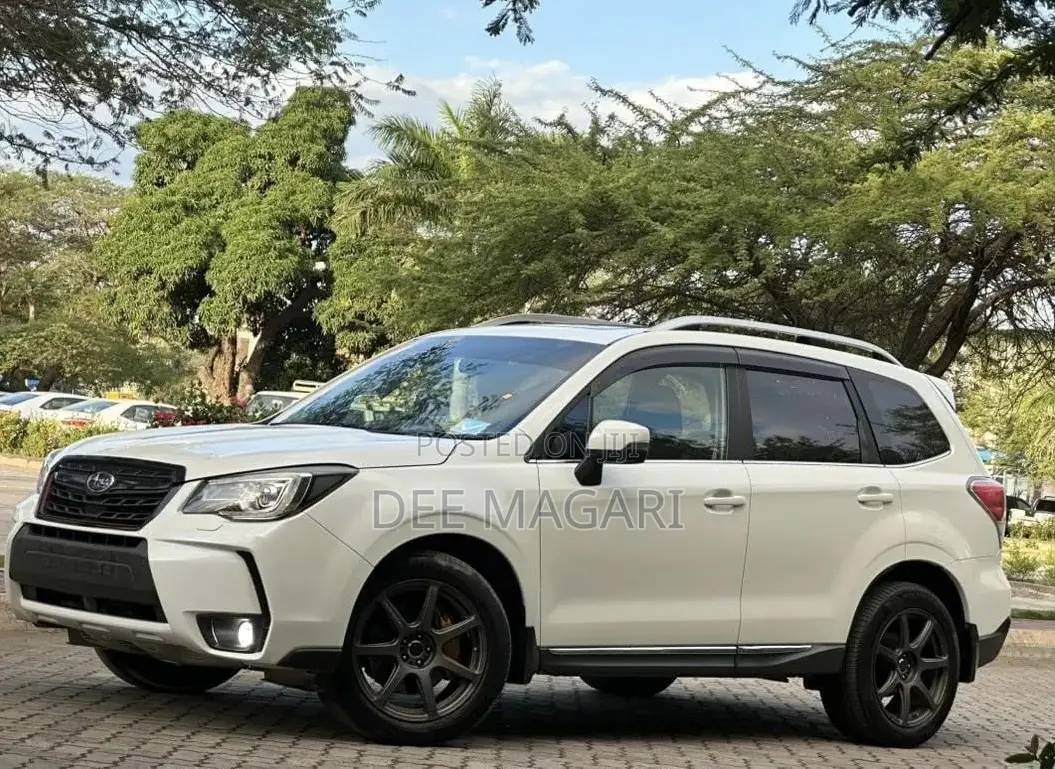 Subaru Forester 2016 White