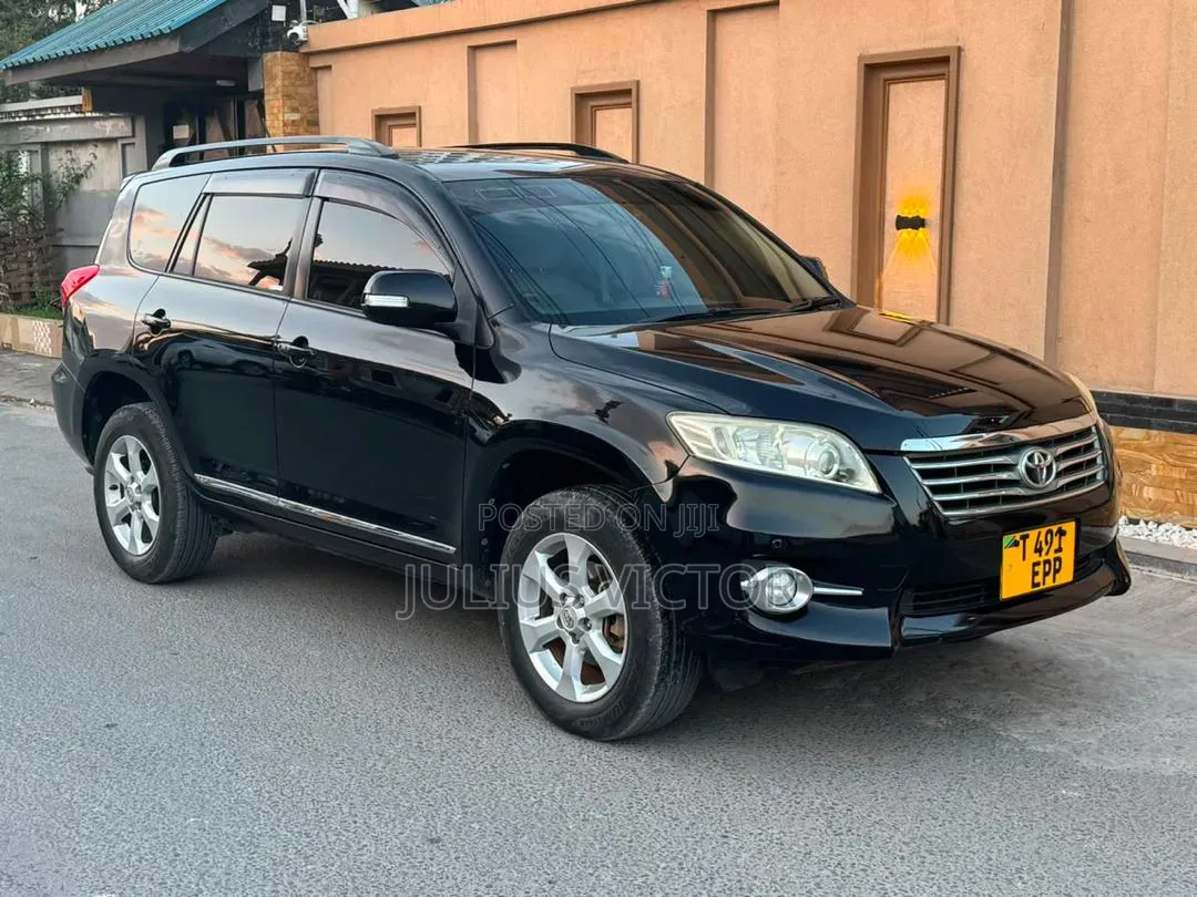 Toyota Vanguard 2010 Black
