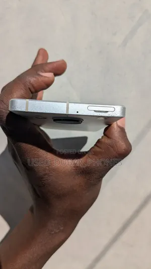 Sharp Aquos sense7 plus 128 GB Silver