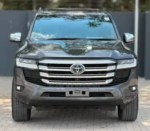 Toyota Land Cruiser 2024 Gray