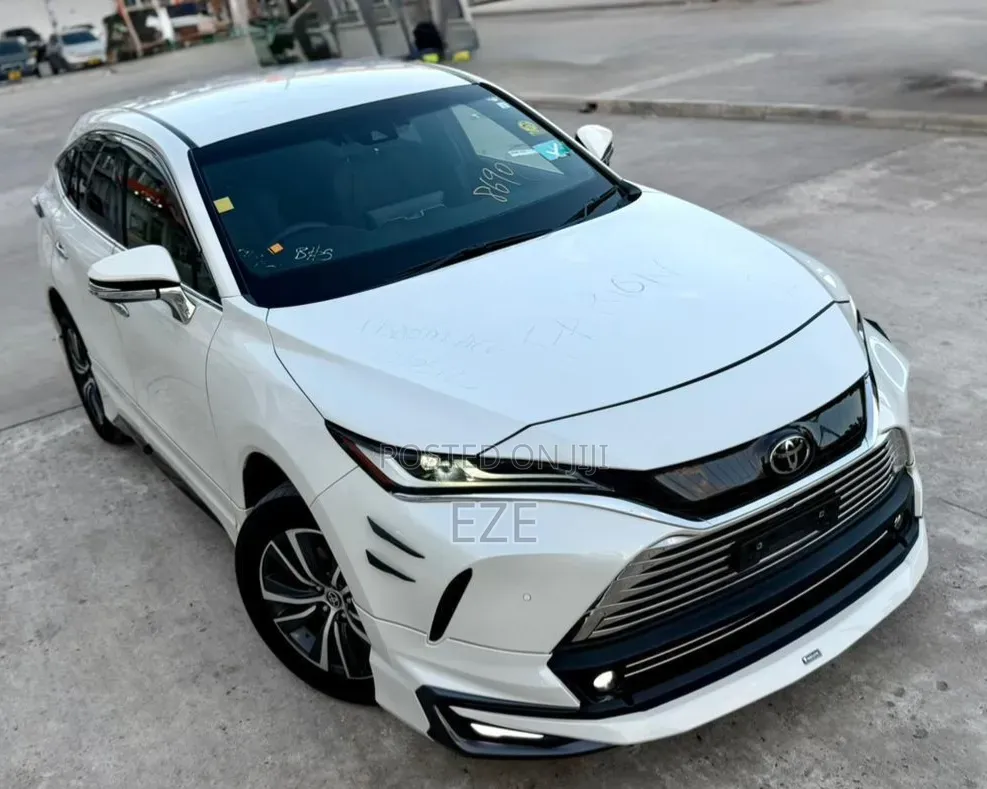 Toyota Harrier 2021 White