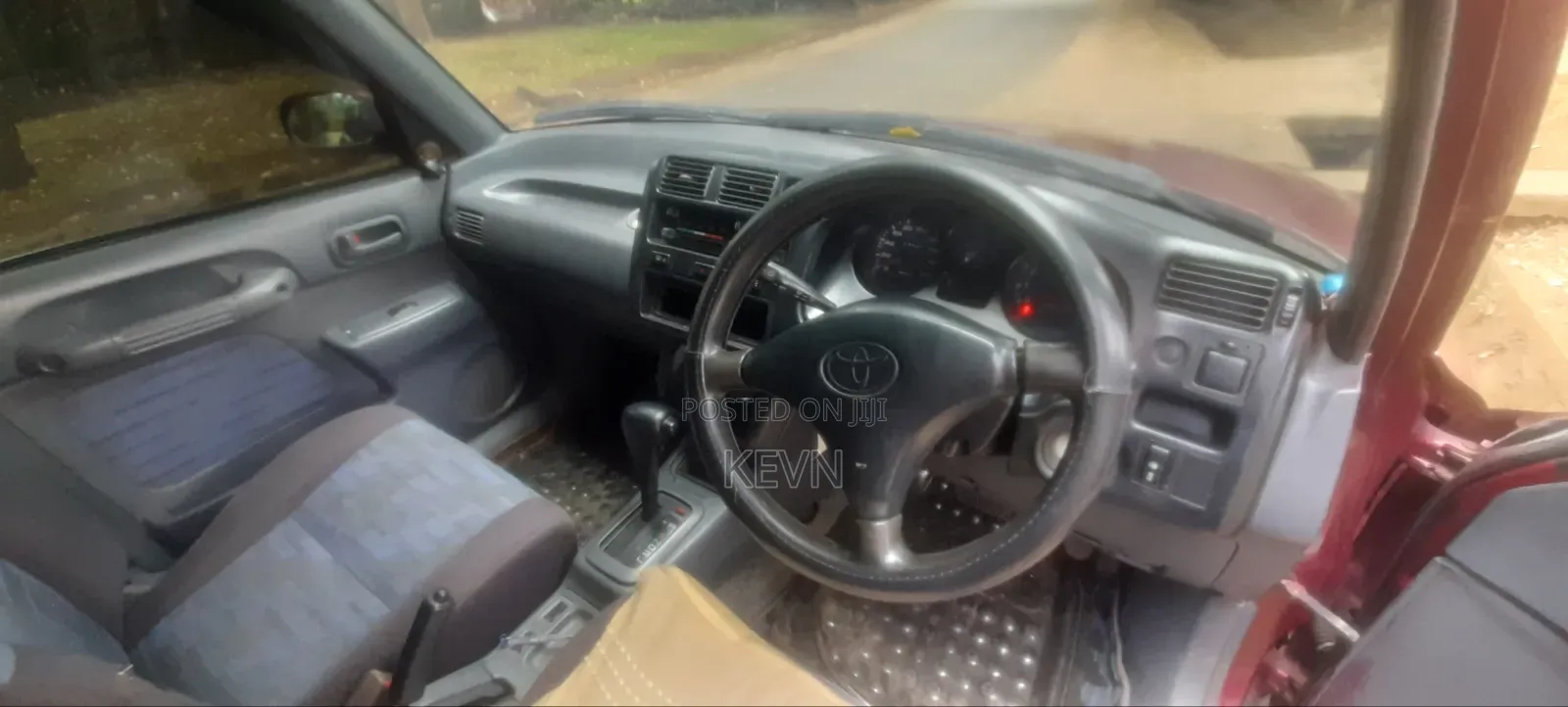 Toyota RAV4 1999 Maroon