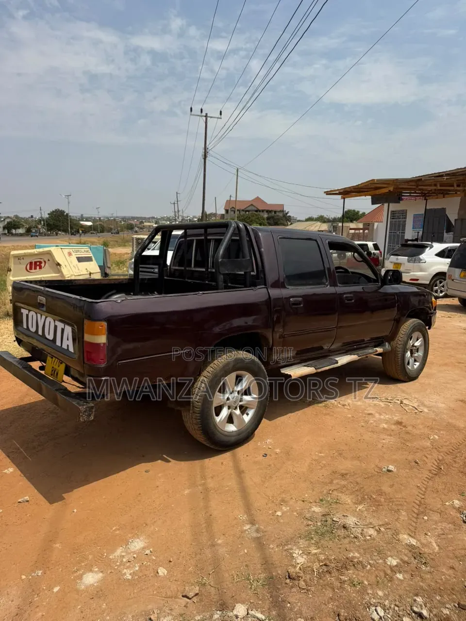 Toyota Hilux 1998 Maroon