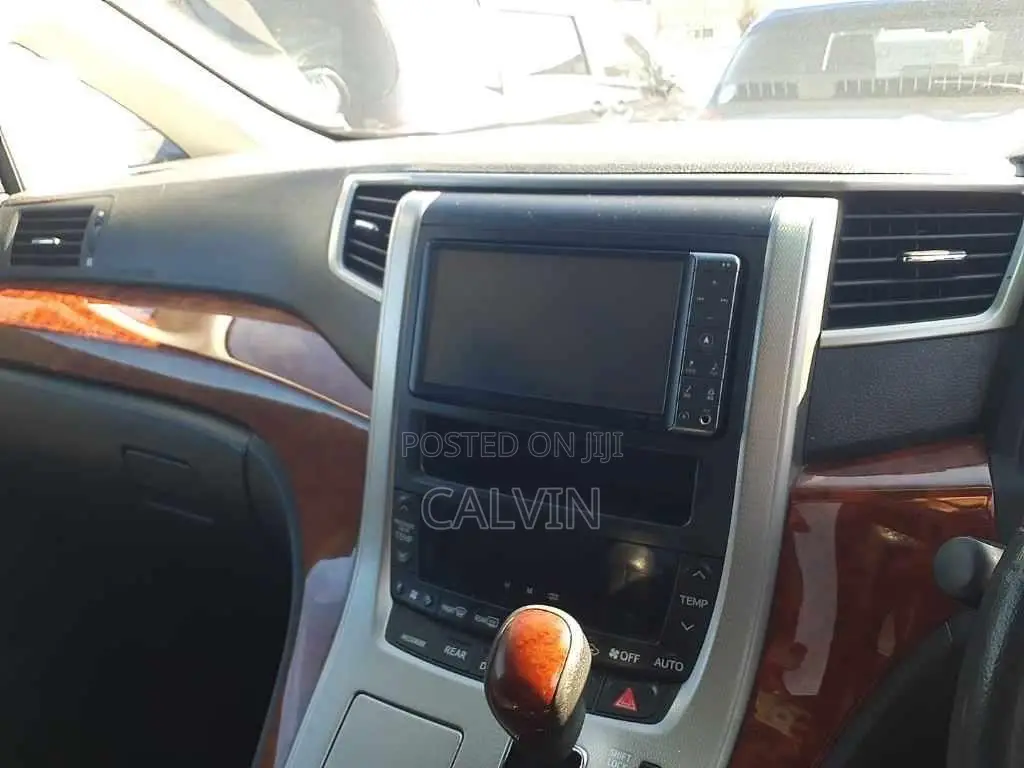 Toyota Vellfire 2010 Gray