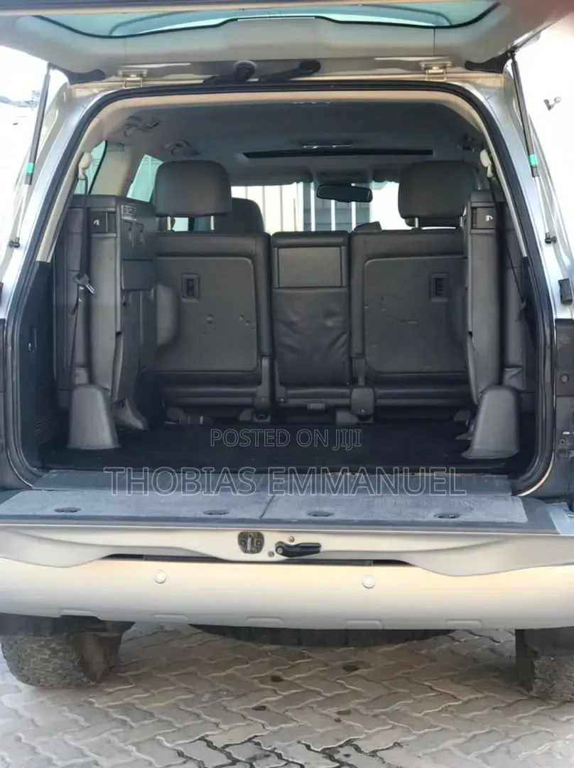 Toyota Land Cruiser 2018 Silver
