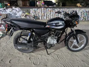 Bajaj Boxer 125 2025 Black
