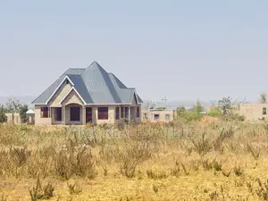 Viwanja Vizuri Vya Makazi Vinauzwa Kisesa - ( Chuo Cha Mipango )