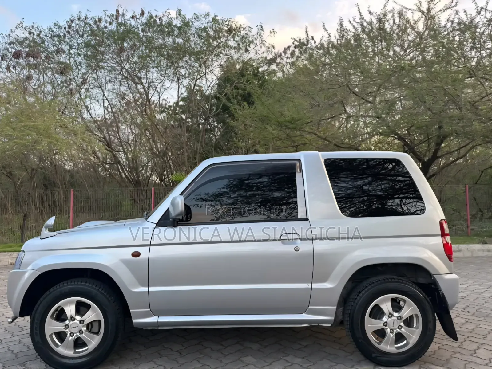 Mitsubishi Pajero 2009 Silver