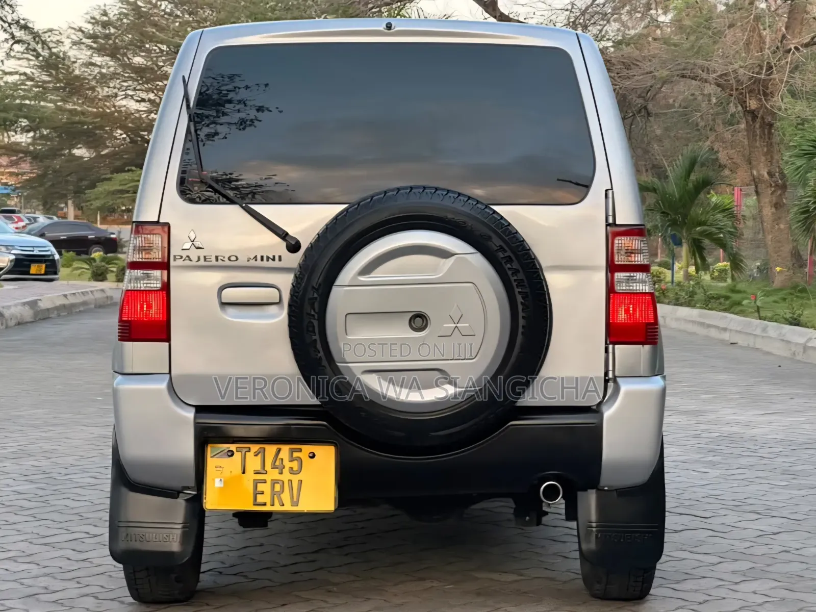 Mitsubishi Pajero 2009 Silver